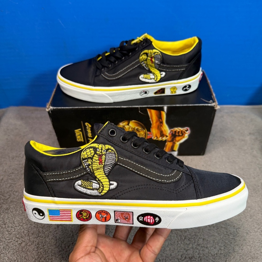 Vans
Old skool
‘Cobra Kai’
Brand new